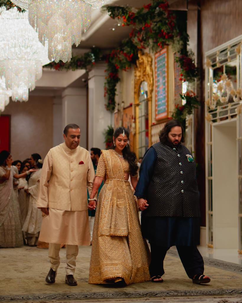 In Pics: Anant Ambani, Radhika Merchant All Smiles As They Pose With Family at Their Engagement