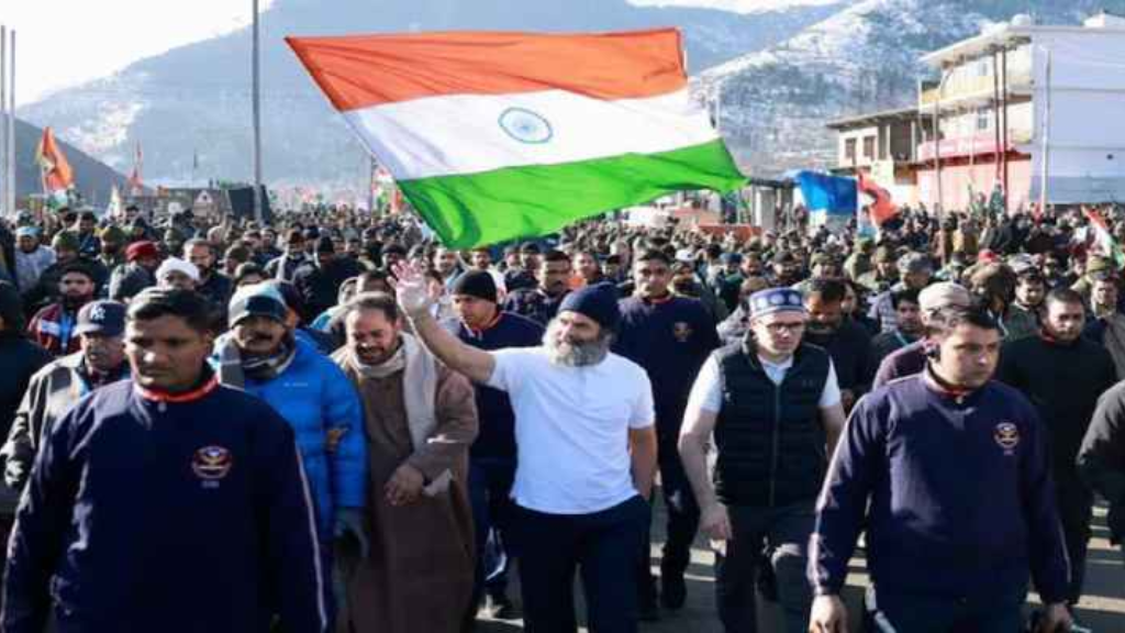 Rahul Gandhi will unfurl the tricolor at Srinagar's Lal Chowk, the Yatra has reached its last stop. The Bharat Jodo Yatra will end today in Srinagar, Kashmir.
