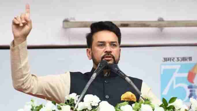West Bengal: Union Minister Anurag Thakur asked- Will the opposition MPs of Manipur also go to Bengal and Rajasthan?